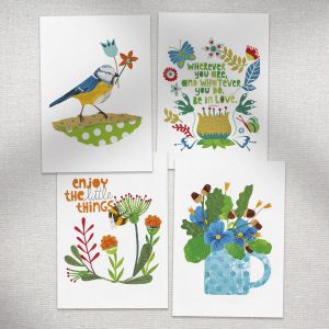 Abbildung: Postkarten-Set zum Ausdrucken mit Zitaten, Pflanzen und einer Blaumeise.